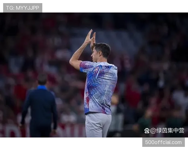 联盟向各队发布备忘录,规范球员在个人社交媒体直播比赛中场更衣室画面 联盟向各队发布备忘录,规范球员在个人社交媒体直播比赛中场更衣室画面